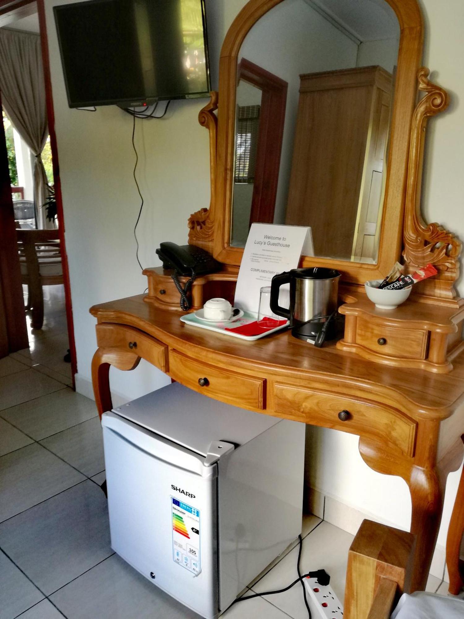 Lucy'S Guesthouse La Digue Εξωτερικό φωτογραφία